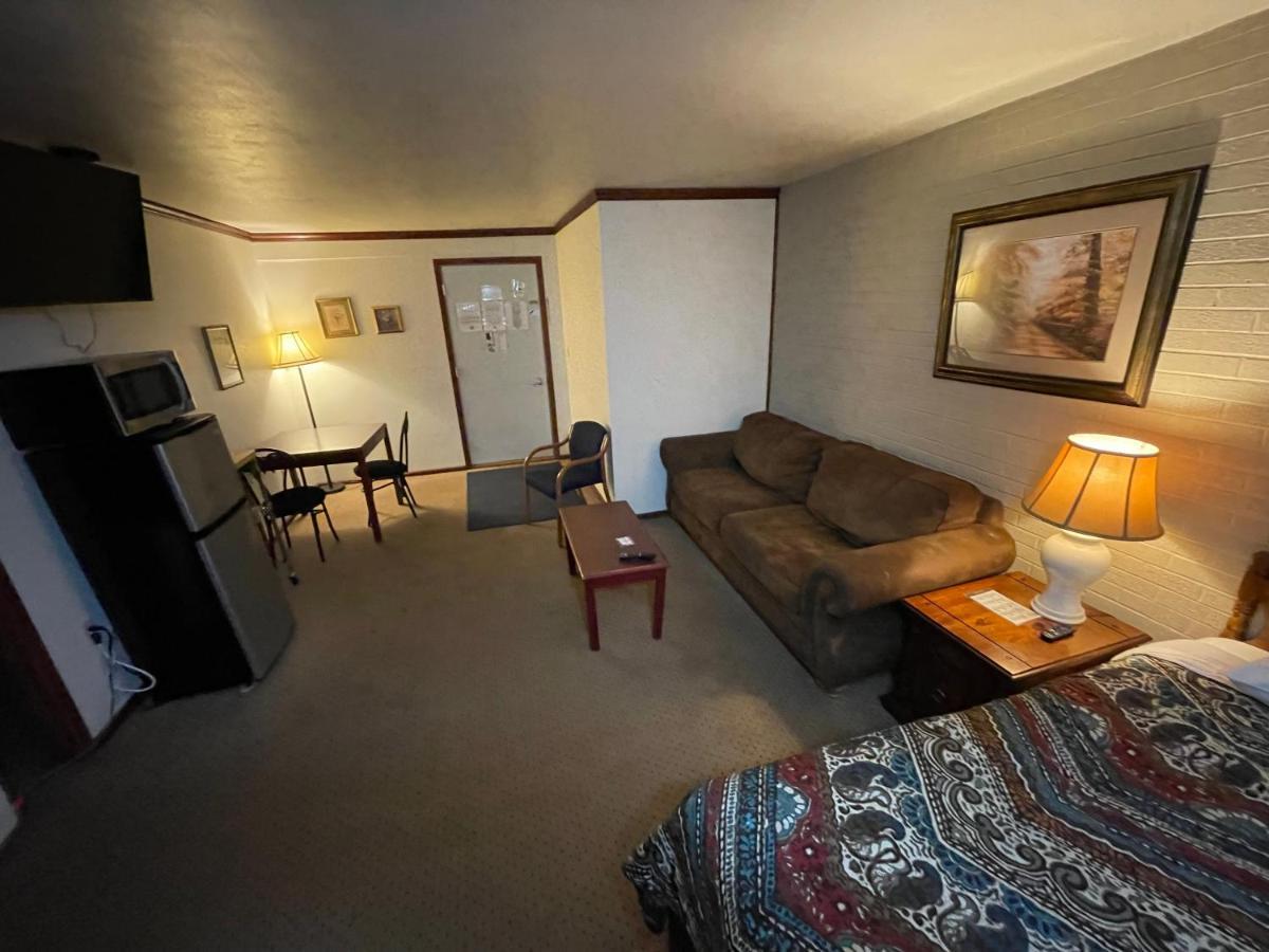 Highland Court Motel Fairmont Luaran gambar