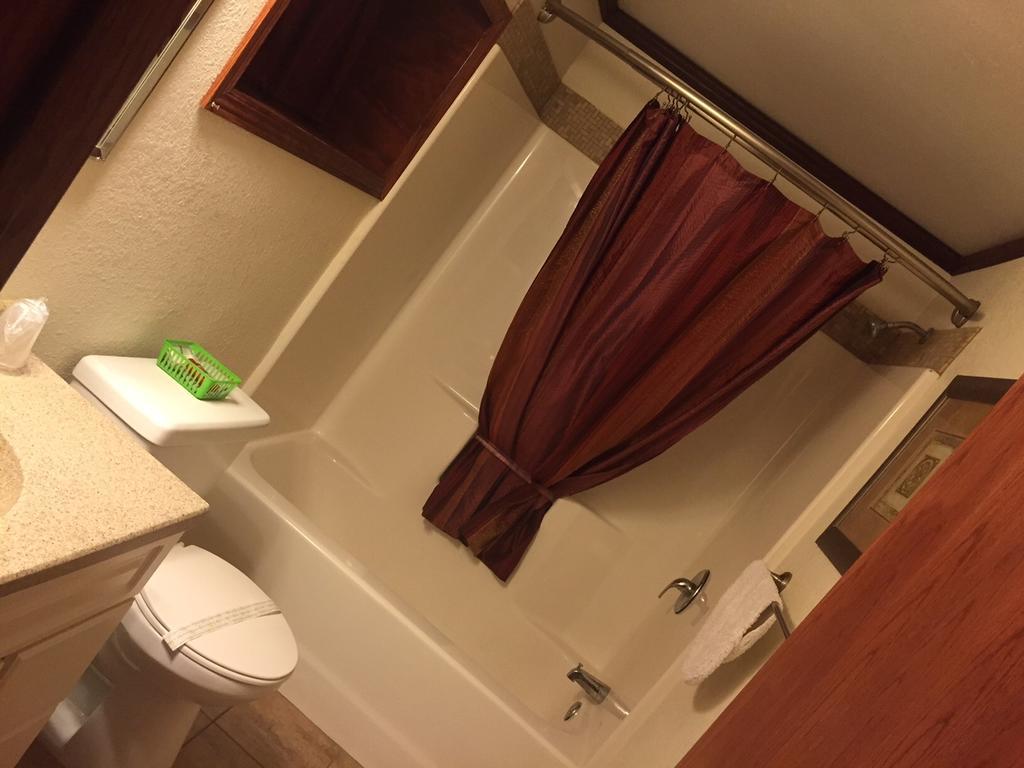 Highland Court Motel Fairmont Luaran gambar